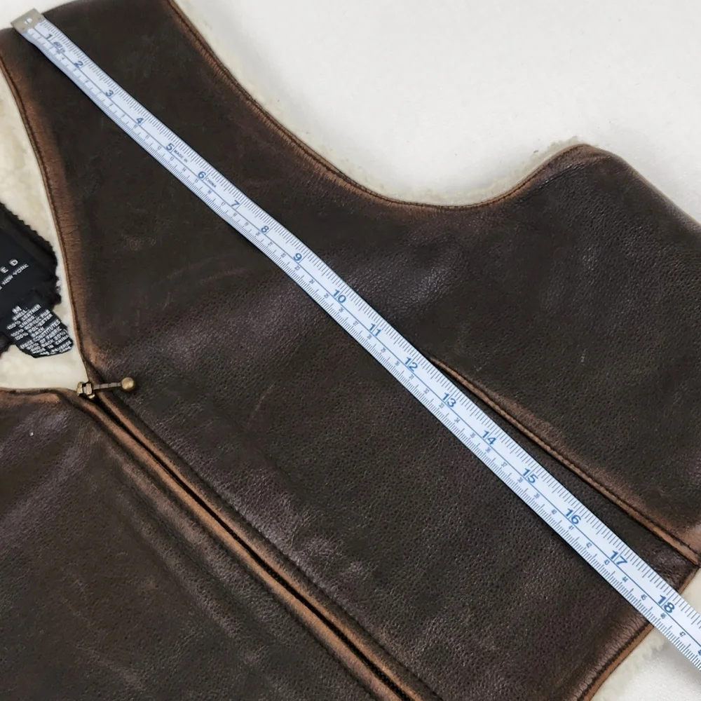 The Limited Brown Leather Sherpa Zip Up Vest. Medium - Picture 9 of 9